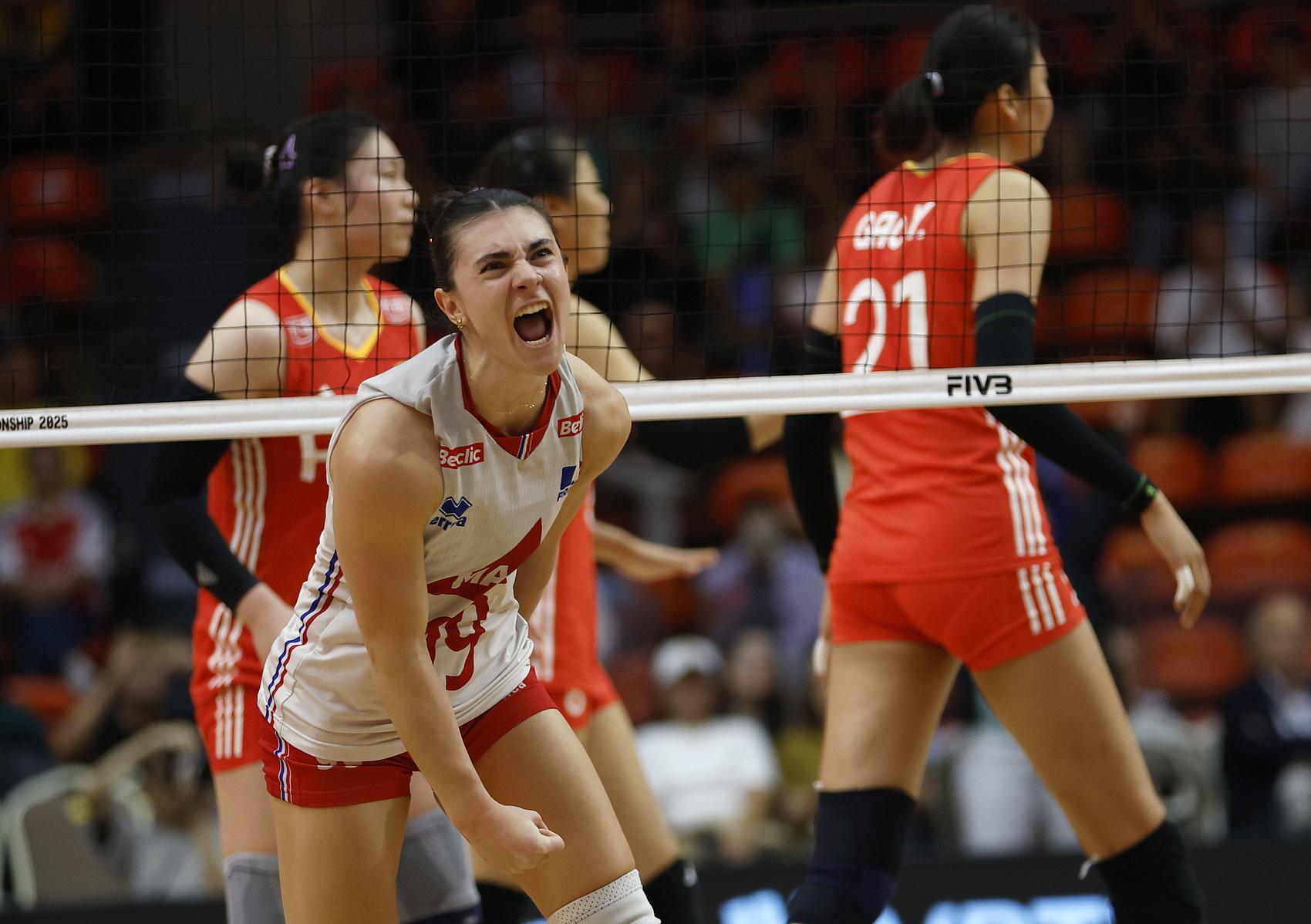 中国队主攻, 暴露出球队, 将问题放大 中国队主攻, 暴露出球队, 将问题放大