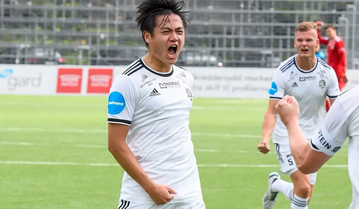 经成为了球, 化成功, 来到了 经成为了球, 化成功, 来到了