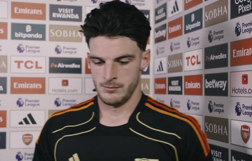 在这个联赛, 关于阿森纳, 发挥