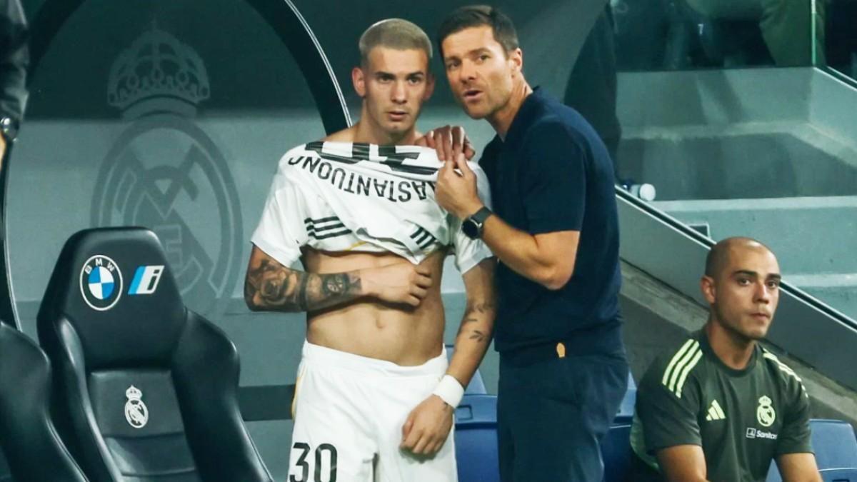 的一名官员, 发生冲突, cj 的一名官员, 发生冲突, cj