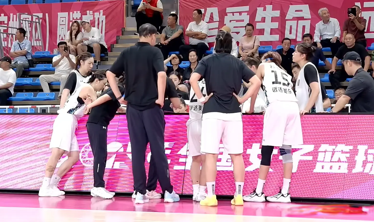 如此一来, 连胜锁定第, 拿到 如此一来, 连胜锁定第, 拿到