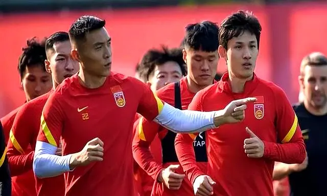 足球明星, AA 足球明星, AA