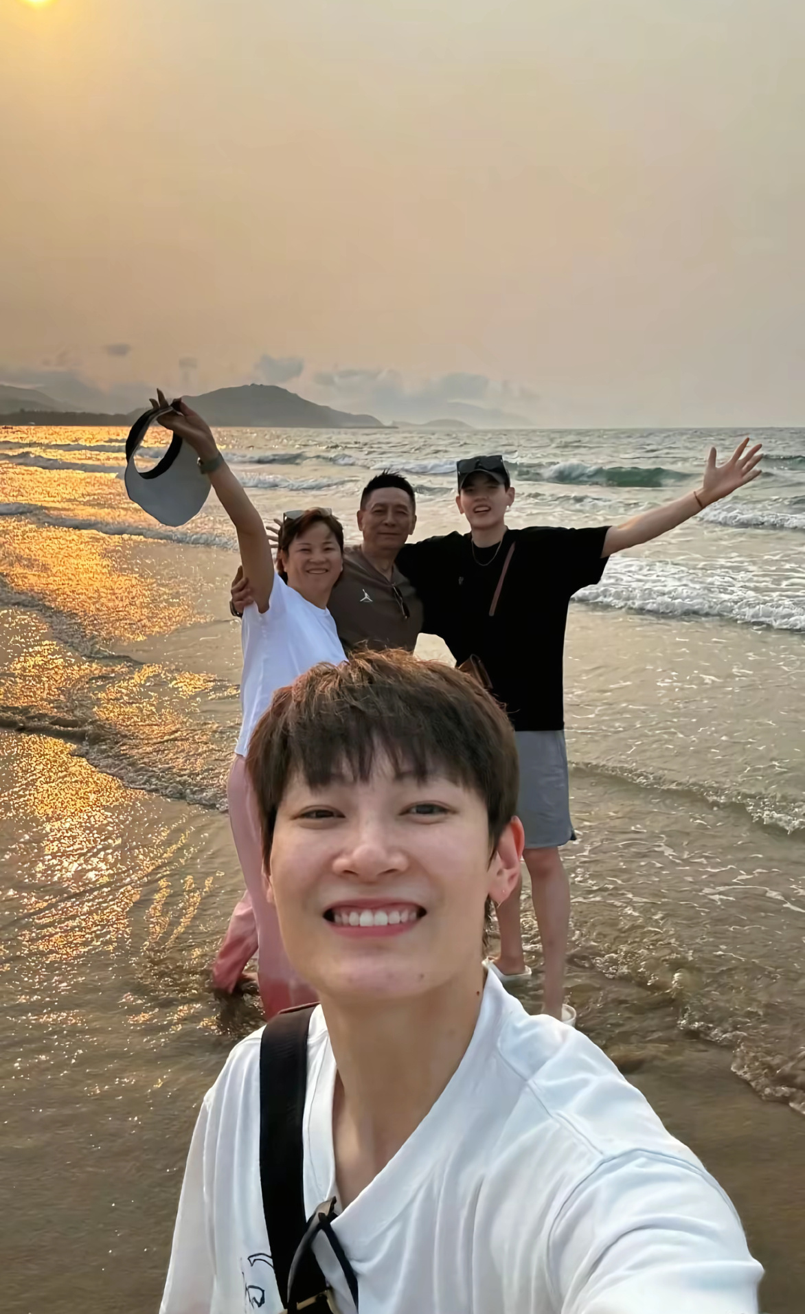 无法按原定, 妹与家人最, 杨舒予发文 无法按原定, 妹与家人最, 杨舒予发文